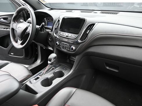 Used 2023 Chevrolet Equinox RS w/ RS Leather Package AWD/4WD image 22