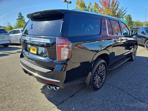 Certified 2021 Chevrolet Suburban High Country image 6