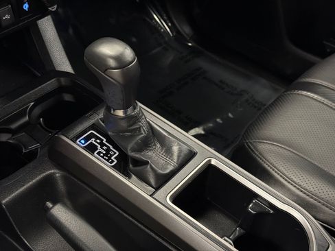 Used 2023 Toyota Tacoma TRD Off-Road AWD/4WD image 28
