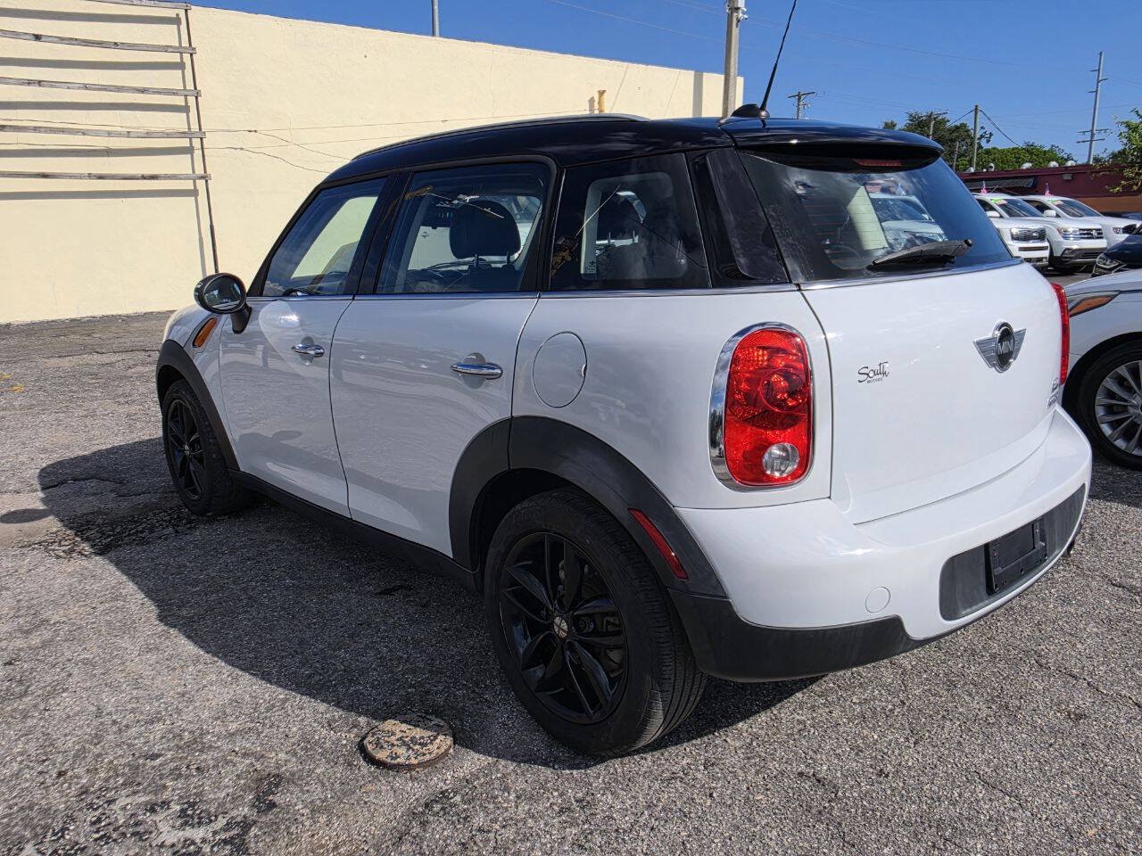 Used 2013 MINI Cooper Countryman FWD image 5