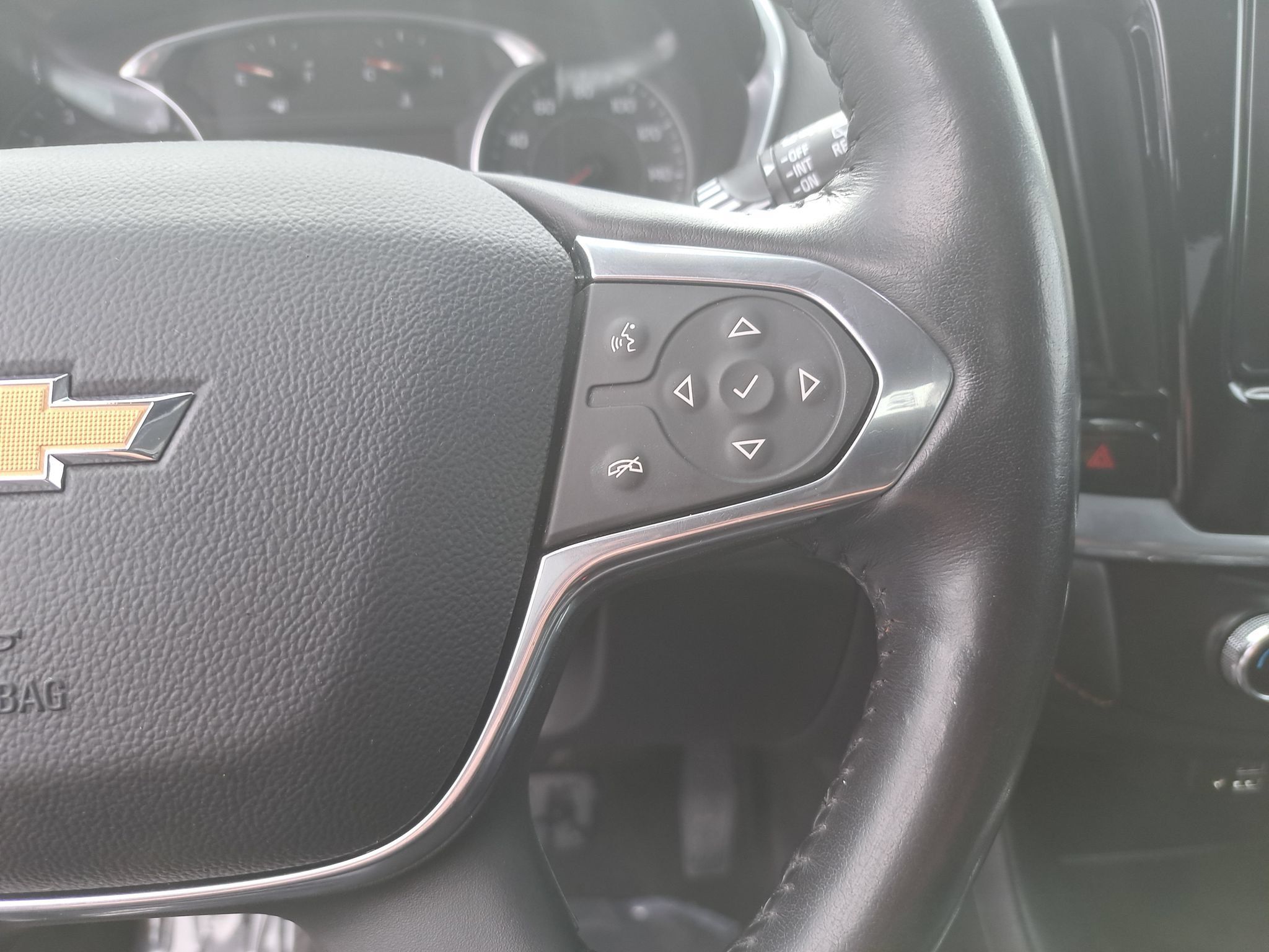 Used 2020 Chevrolet Traverse LT w/ LT Premium Package AWD/4WD image 20