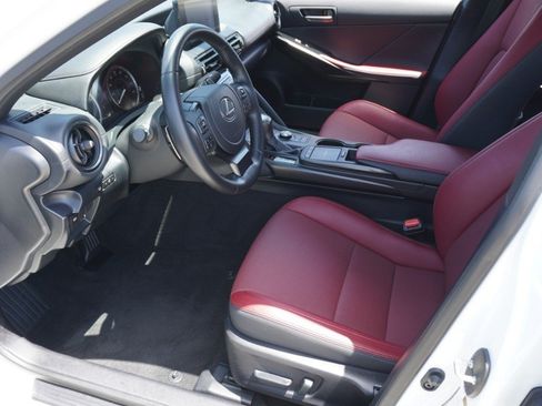Used 2025 Lexus IS 350 F Sport w/ Accessory Package RWD image 13