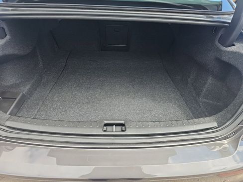 Used 2024 Volvo S60 B5 Core FWD image 34