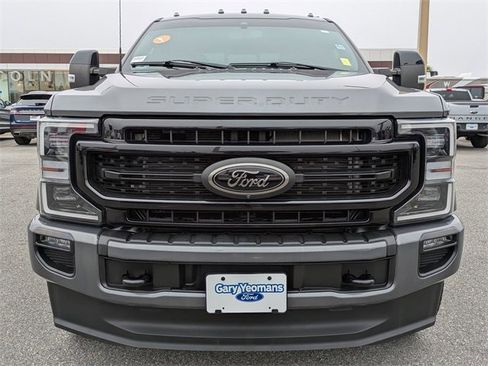 Certified 2022 Ford F250 Lariat w/ Black Appearance Package image 9
