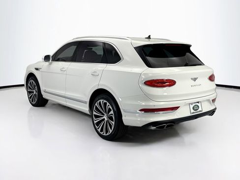 Used 2022 Bentley Bentayga image 7
