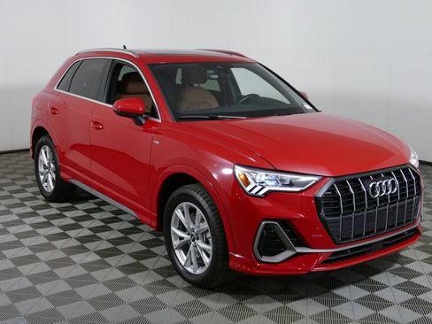 Used 2025 Audi Q3 2.0T Premium AWD/4WD image 1