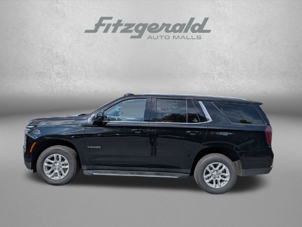 Used 2025 Chevrolet Tahoe LT AWD/4WD image 3