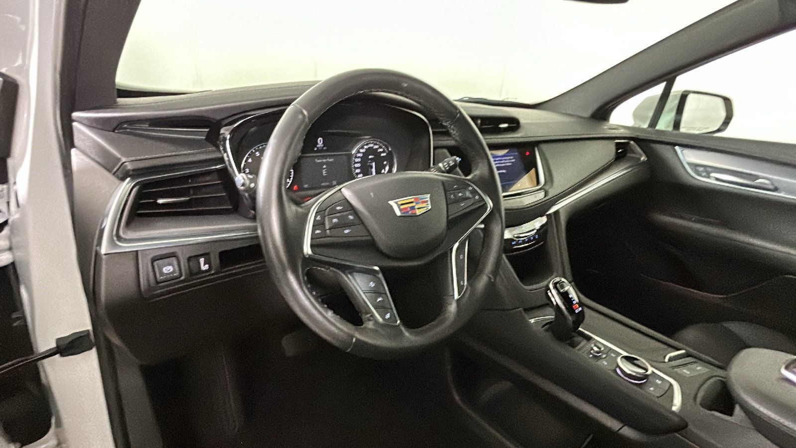Used 2022 Cadillac XT5 Luxury AWD/4WD image 15