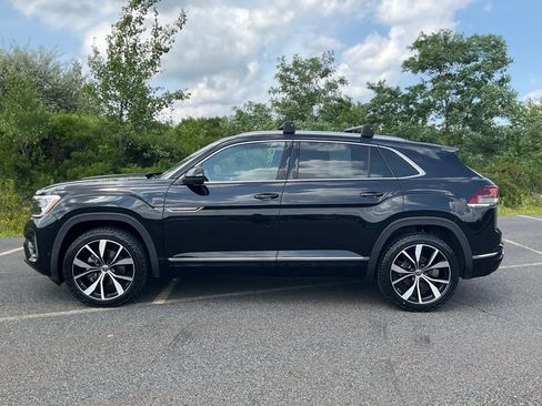 Used 2024 Volkswagen Atlas Cross Sport SEL Premium R-Line AWD/4WD image 31
