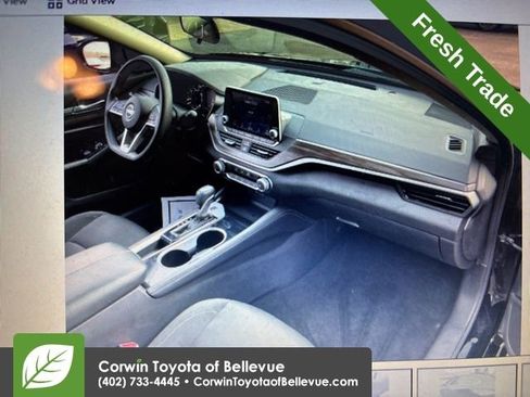 Used 2023 Nissan Altima 2.5 SV image 11