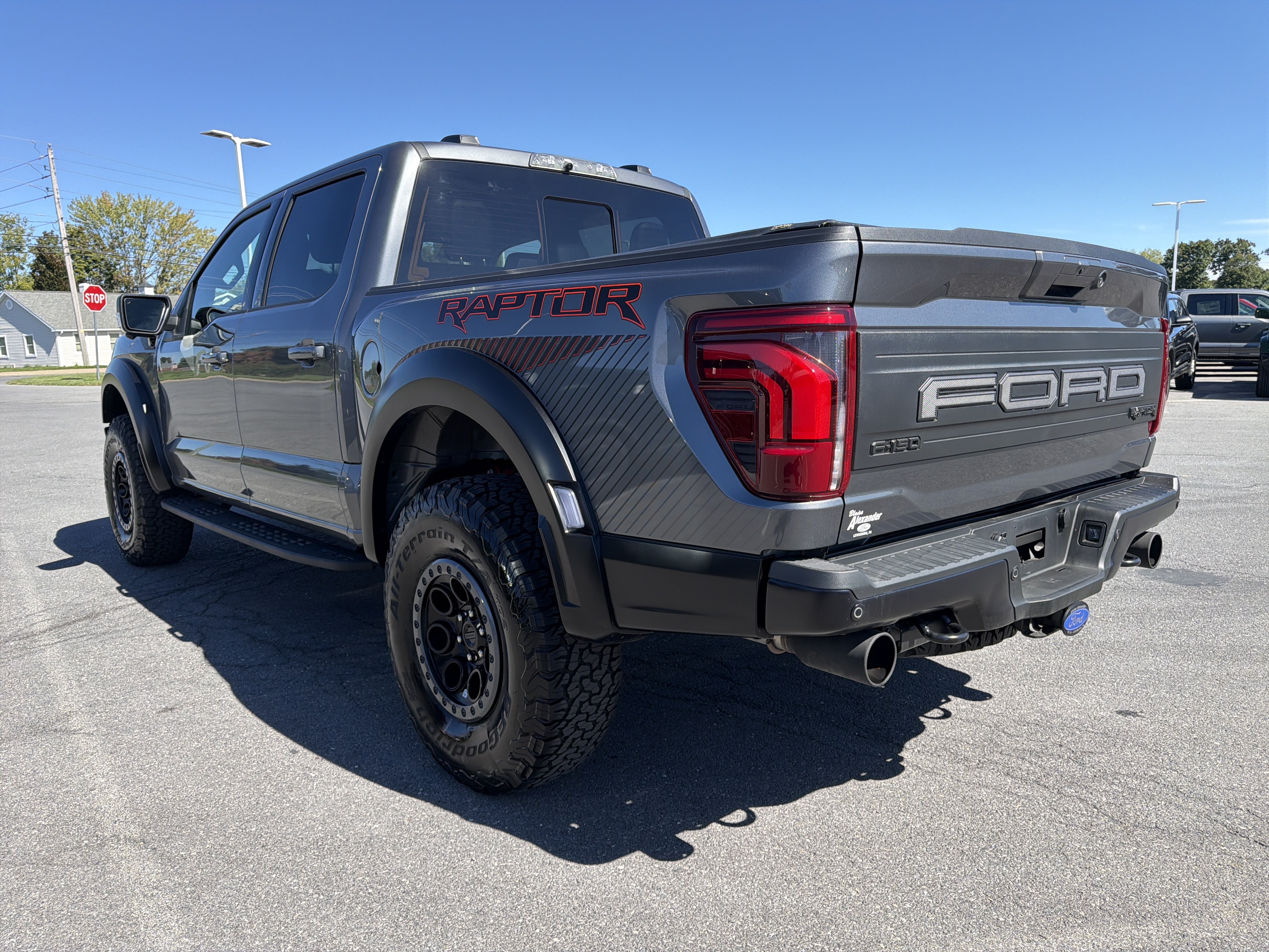 Used 2025 Ford F150 Raptor AWD/4WD image 6