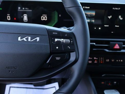 New 2026 Kia Sportage EX image 30