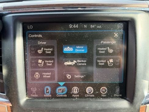 Used 2016 RAM 1500 Laramie w/ Convenience Group AWD/4WD image 10