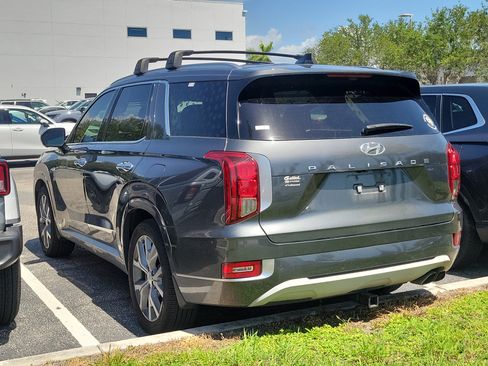 Used 2021 Hyundai Palisade Limited FWD image 7