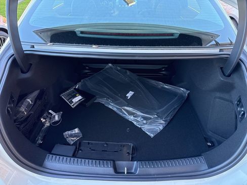 New 2026 Mercedes-Benz E 350 4MATIC Sedan image 25