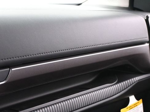 New 2025 Ford Ranger Lariat w/ FX4 Off-Road Package image 26