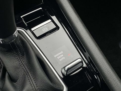 New 2026 Jeep Compass Limited image 40