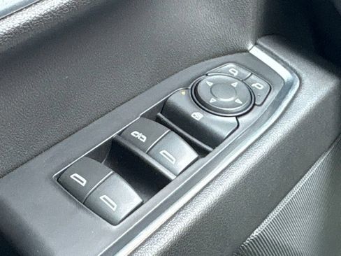 Used 2022 Chevrolet Silverado 1500 LT Trail Boss AWD/4WD image 26