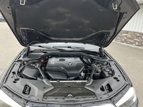 Used 2018 BMW 530i w/ Premium Package image 22