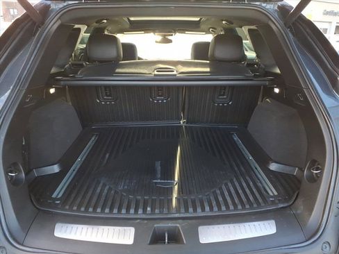 Certified 2023 Cadillac XT5 Premium Luxury image 10