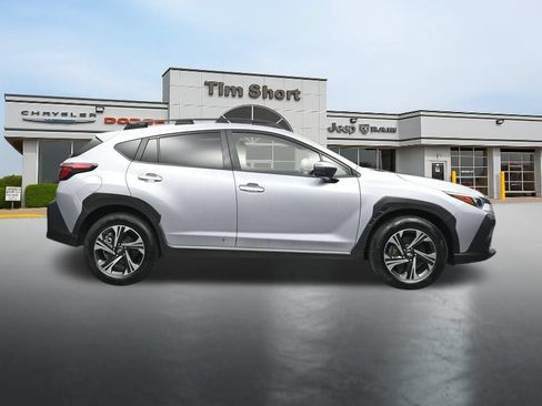 Used 2025 Subaru Crosstrek 2.5i Premium AWD/4WD image 6