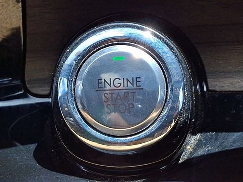 Used 2021 Lincoln Corsair Reserve AWD/4WD image 24