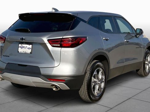 Used 2023 Chevrolet Blazer LT image 12