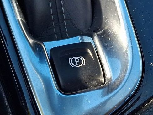 Used 2024 Buick Encore GX Sport Touring FWD image 26