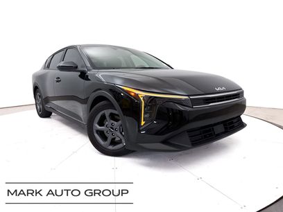 Certified 2025 Kia K4