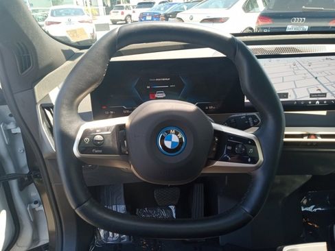 Used 2025 BMW iX xDrive50 image 16
