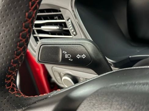 Used 2025 Ford Escape ST-Line w/ Tech Pack #1 image 21