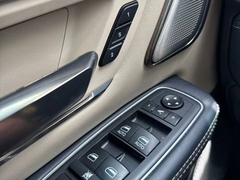 Used 2020 RAM 1500 Limited RWD image 17