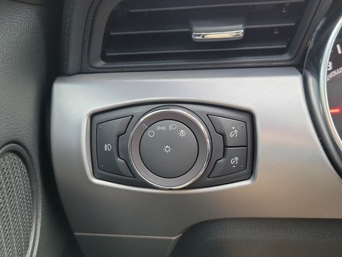 Used 2019 Ford Mustang GT Premium RWD image 16