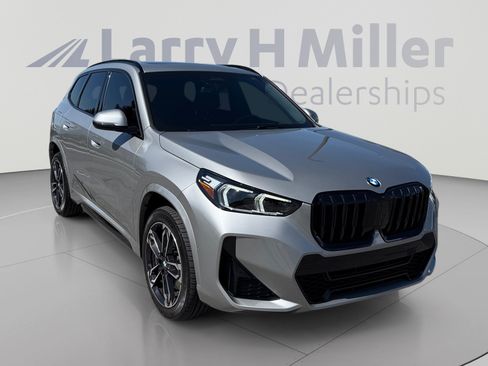 Used 2024 BMW X1 xDrive28i w/ M Sport Package AWD/4WD image 7