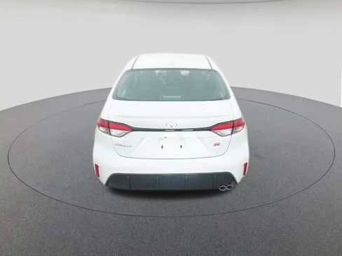 New 2026 Toyota Corolla SE image 7