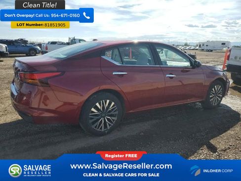 Used 2024 Nissan Altima 2.5 SV image 4