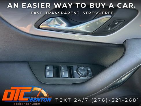 Used 2023 Chevrolet Blazer LT FWD image 12