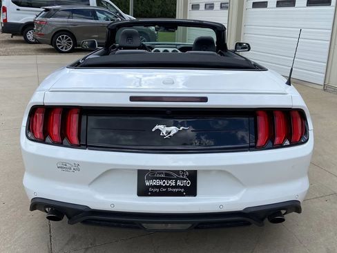 Used 2023 Ford Mustang Premium RWD image 10