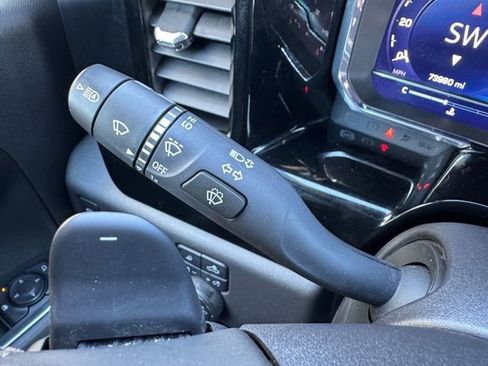 Used 2024 Chevrolet Silverado 1500 LT Trail Boss w/ LT Trail Boss Premium Package image 12