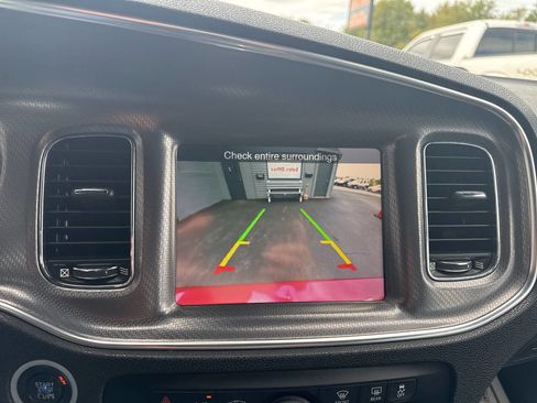 Used 2012 Dodge Charger SXT Plus image 35