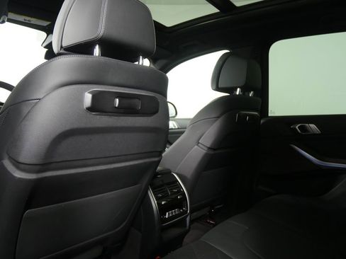 Used 2024 BMW X5 xDrive40i image 17