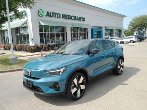 Used 2022 Volvo C40 P8 Recharge Ultimate image 1