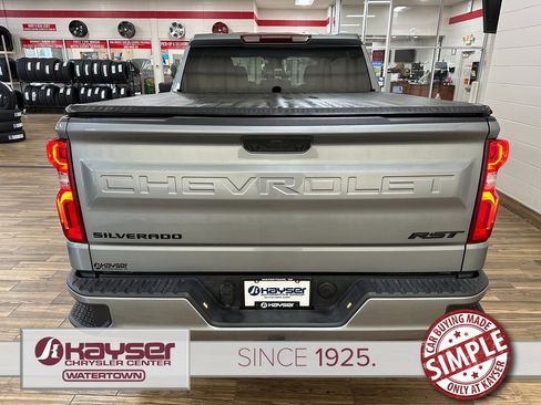 Used 2024 Chevrolet Silverado 1500 RST image 4