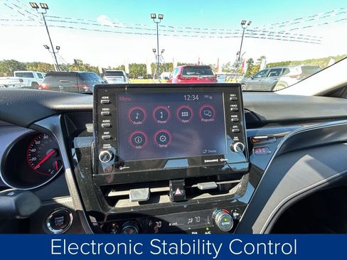 Used 2024 Toyota Camry XSE image 34