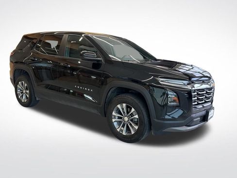 Used 2025 Chevrolet Equinox LT image 7