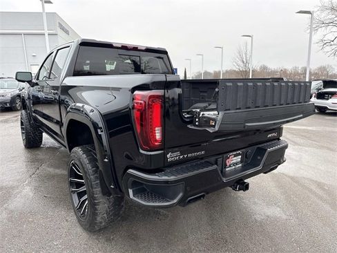 Used 2021 GMC Sierra 1500 AT4 w/ AT4 Premium Package image 7