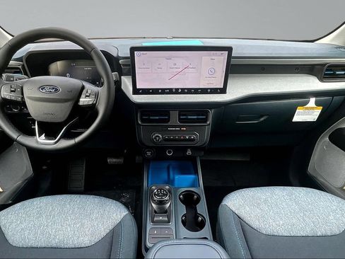 New 2026 Ford Maverick XLT w/ XLT Luxury Package AWD/4WD image 5