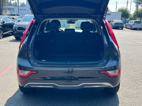 Certified 2023 Kia Niro Wind w/ Wind Preserve Package FWD image 8