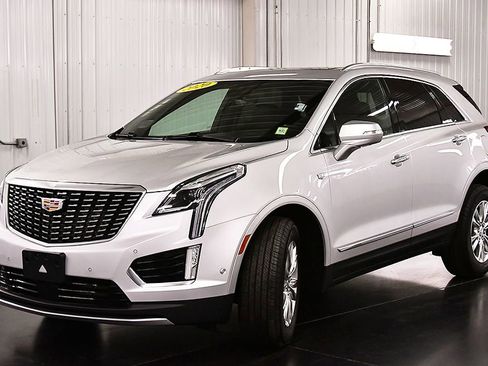 Used 2020 Cadillac XT5 Premium Luxury AWD/4WD image 3