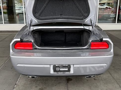 Used 2014 Dodge Challenger SXT Plus RWD image 13